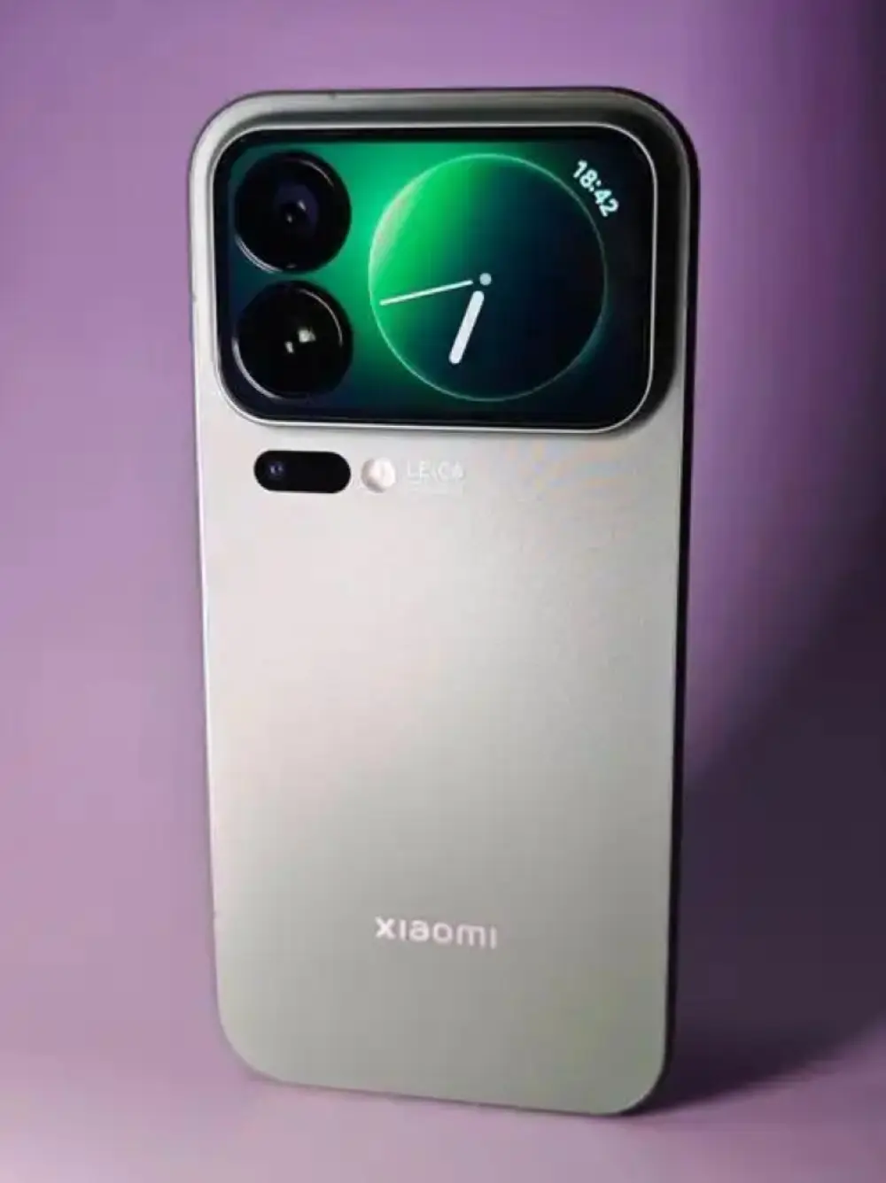 Xiaomi Shock: Wall Street Shorts Surge 53% as Stock Plunges 30%. Is the SU7 Dream Over, or is a Q3 Profit Twist Coming on D-Day?