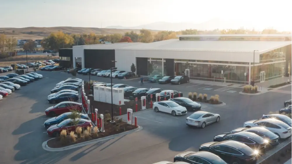 US Fast Charging Infrastructure Expansion: Can the Grid Handle the Oil Price Shock?