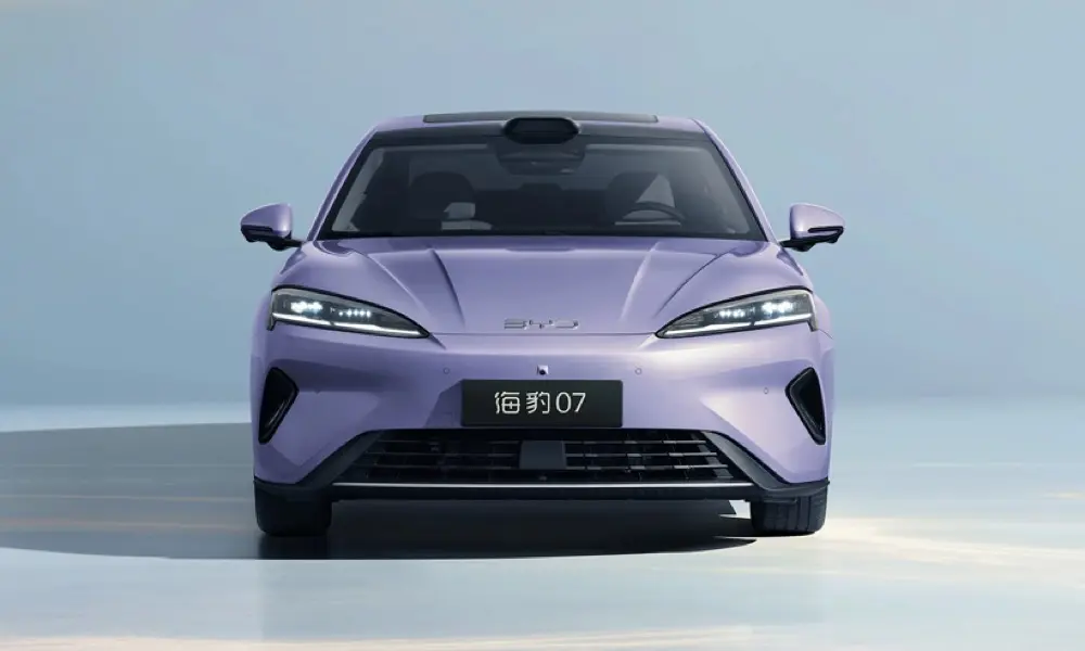 BYD Seal 07EV: Pioneering Second-Generation Blade Battery and Flash Charging Technology
