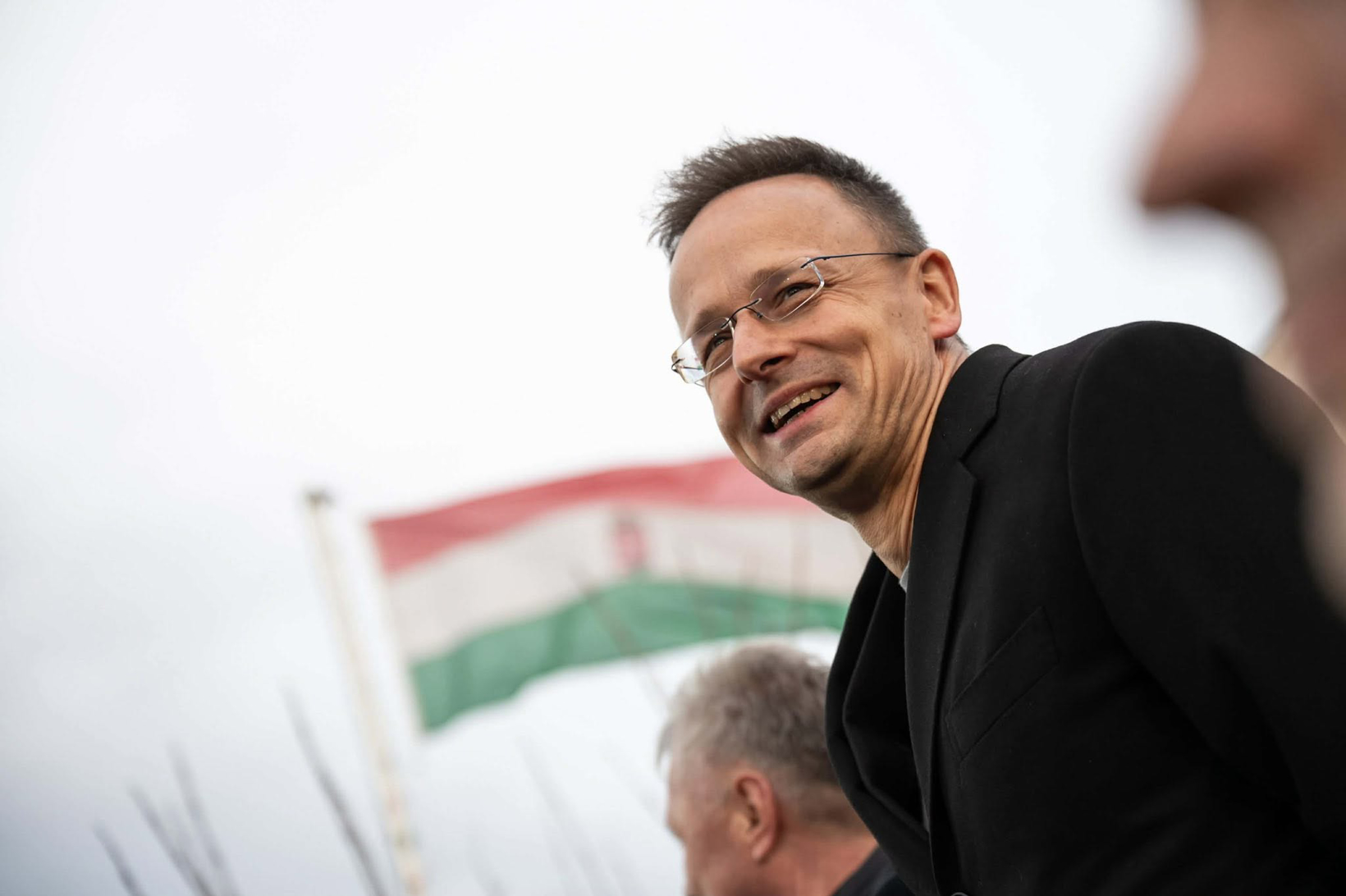BYD European Expansion Strategy: Former Hungarian Foreign Minister Joins EV Giant