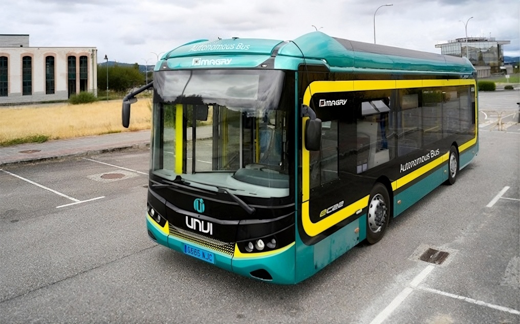 Mapless Autonomous Driving Technology: Imagry and UNVI Launch Self-Driving Bus in Germany
